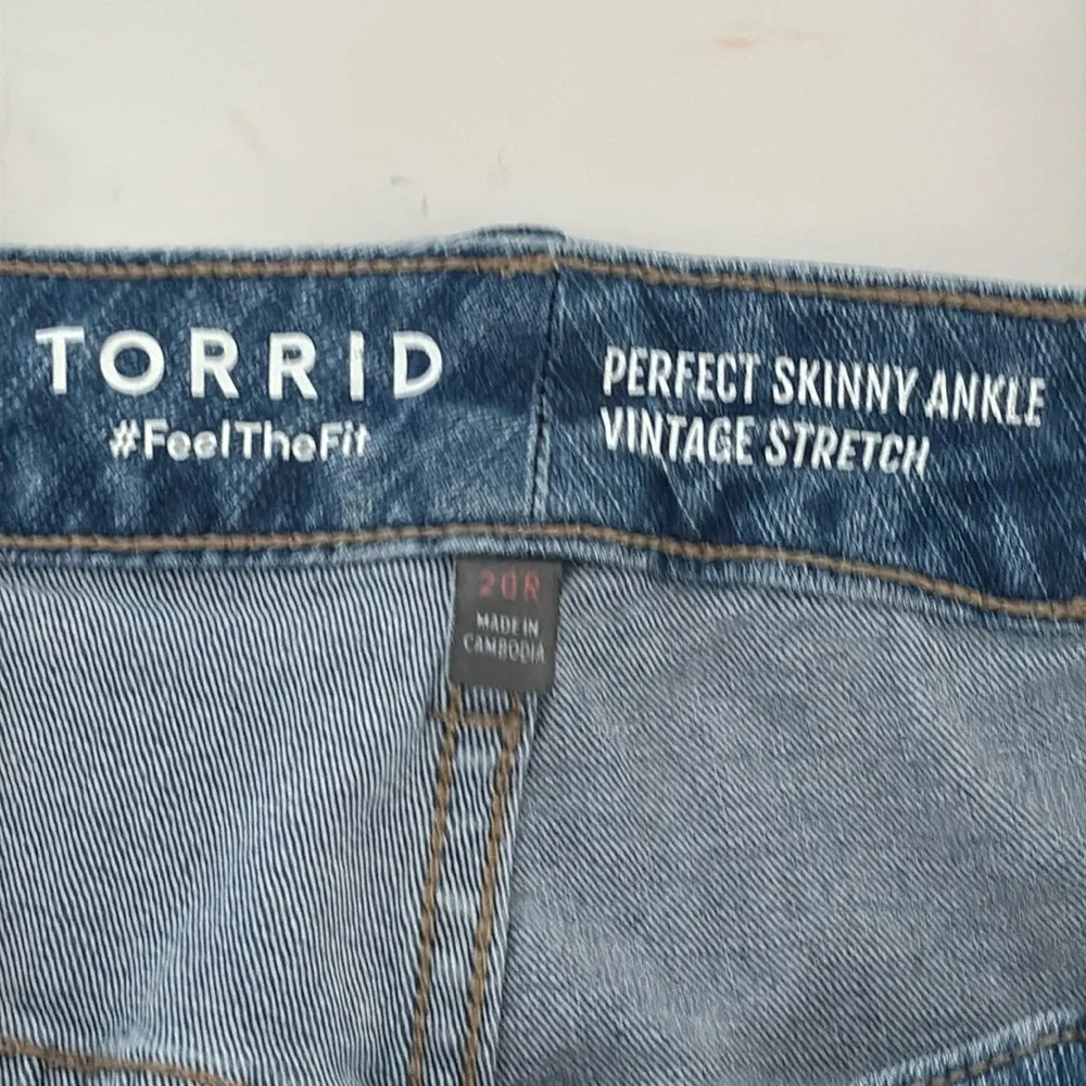 Torrid Jeans 20 Perfect Skinny Ankle Vintage Stretch Faded Blue Wash Casual Chic - Picture 6 of 13